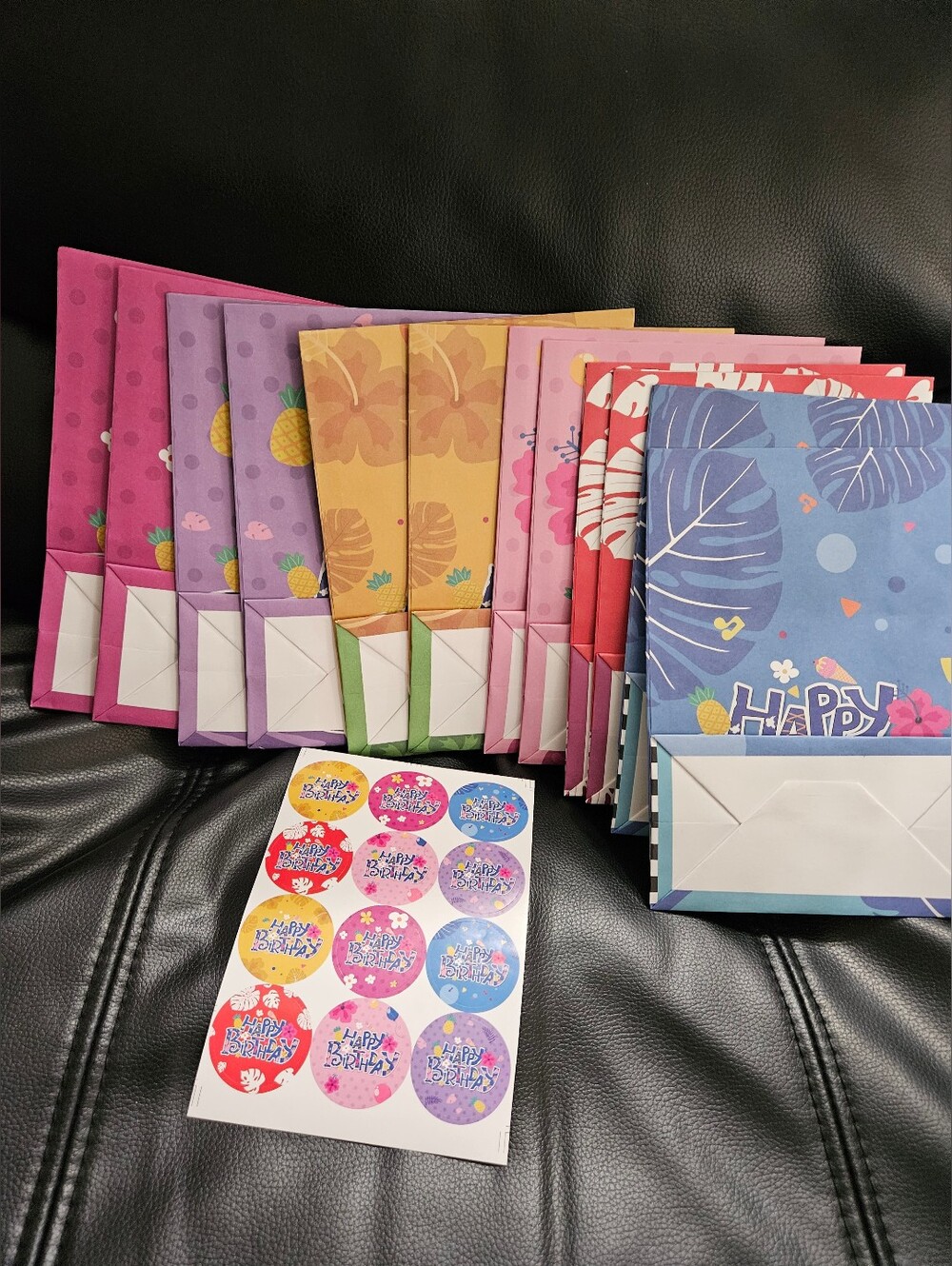 Hawaiian 24 Pc Birthday Favor Bags With Stickers.